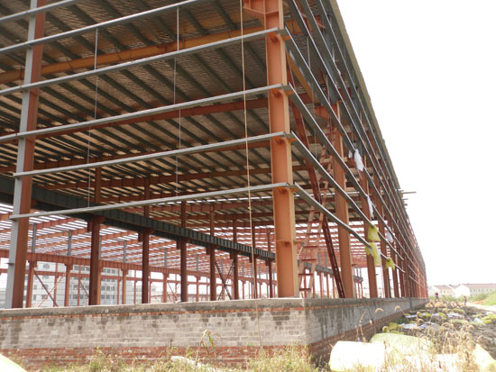 鋼結(jié)構(gòu)廠房鋼材